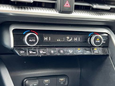 Used 2023 Kia K5 LXS image 24