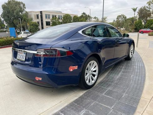 Used 2018 Tesla Model S 75D image 9