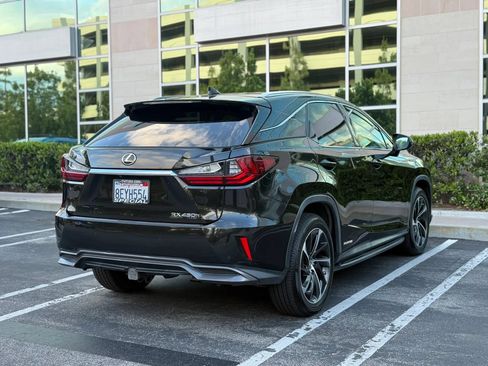 Used 2018 Lexus RX 450h AWD w/ Luxury Package image 5