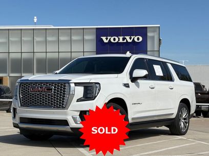 Used 2022 GMC Yukon XL Denali w/ Denali Ultimate Package