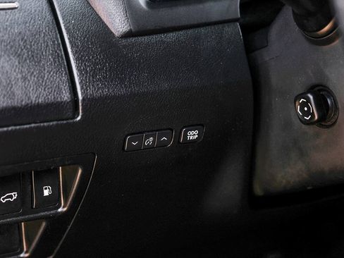 Used 2010 Lexus RX 350 2WD w/ Premium Pkg image 37