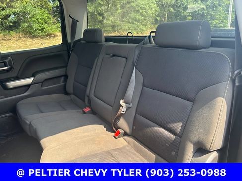Used 2018 Chevrolet Silverado 1500 LT w/ Texas Edition RWD image 13