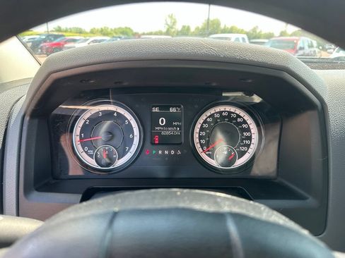 Used 2018 RAM 1500 Express w/ Express Value Package AWD/4WD image 16