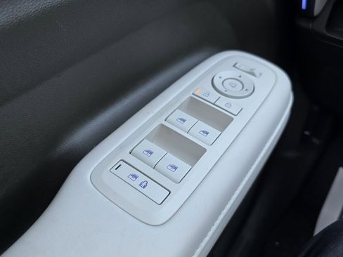 Used 2025 Hyundai Santa Fe Calligraphy image 16