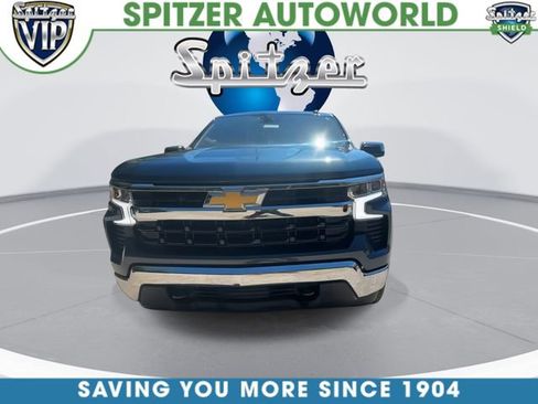 Used 2024 Chevrolet Silverado 1500 LT AWD/4WD image 3