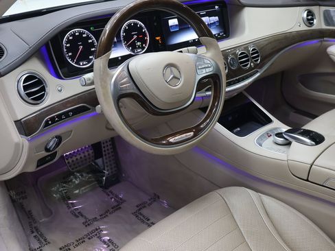 Used 2016 Mercedes-Benz S 550 4MATIC Sedan w/ Sport Package image 28
