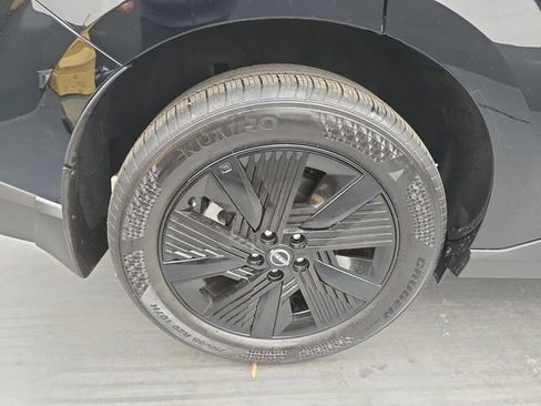 Used 2025 Nissan Murano SV image 20