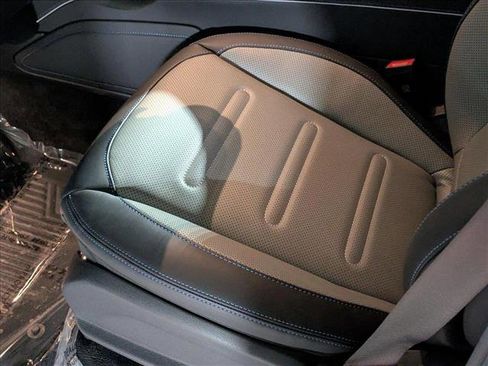 New 2025 Mercedes-Benz G 580 w/ EQ Technology image 4