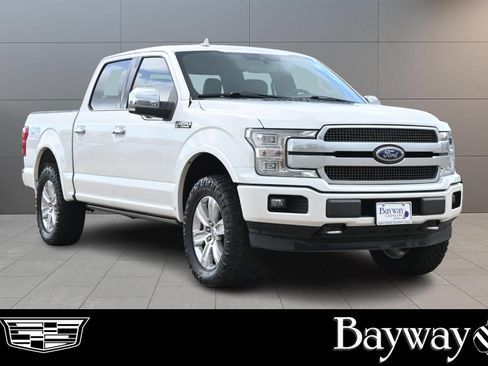 Used 2019 Ford F150 Platinum w/ Equipment Group 701A Luxury AWD/4WD image 4