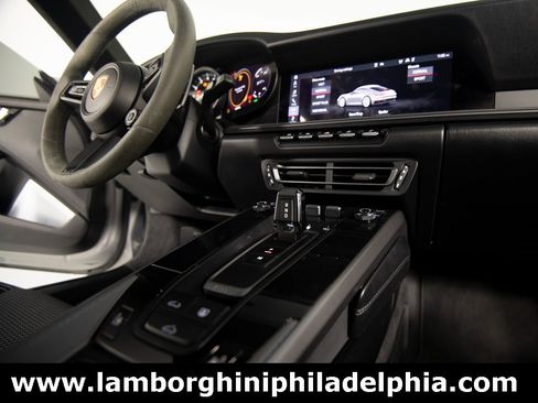 Used 2021 Porsche 911 Carrera 4S image 28
