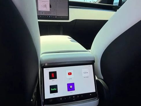 Used 2025 Tesla Model X Plaid AWD/4WD image 11