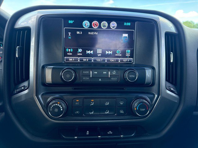 Used 2018 Chevrolet Silverado 1500 LT RWD image 17