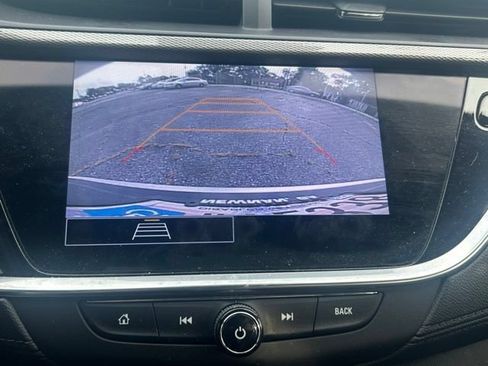 Used 2023 Buick Encore GX Select w/ Safety Package II FWD image 9