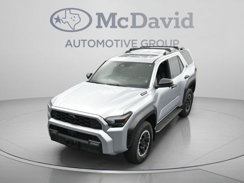 Used 2025 Toyota 4Runner TRD Off-Road Premium w/ Tow Technology Package AWD/4WD image 34