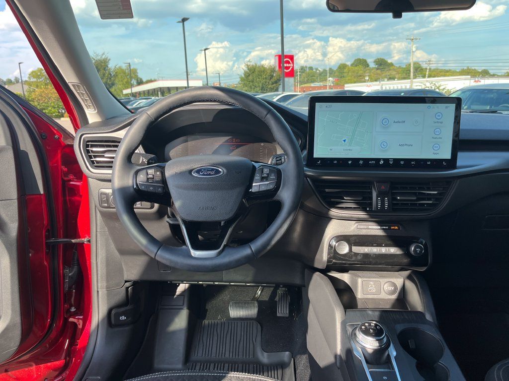 Used 2026 Ford Escape Active w/ Tech Pack #1 FWD image 30