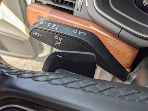 Used 2022 Audi A4 2.0T Premium Plus w/ Premium Plus Package image 30