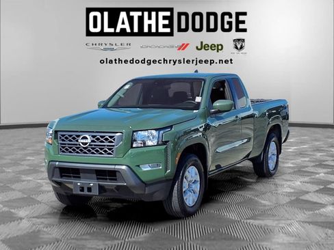 Used 2023 Nissan Frontier SV w/ SV Convenience Package RWD image 1