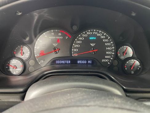 Used 2001 Chevrolet Corvette Convertible w/ Preferred Equipment Group2 image 5