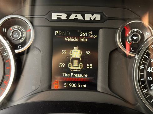 Used 2024 RAM 2500 Big Horn image 42