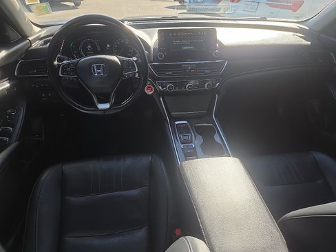 Used 2022 Honda Accord Touring image 7