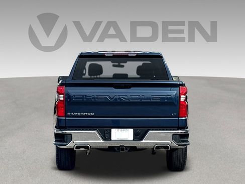 Used 2022 Chevrolet Silverado 1500 LT w/ Z71 Off-Road Package image 21