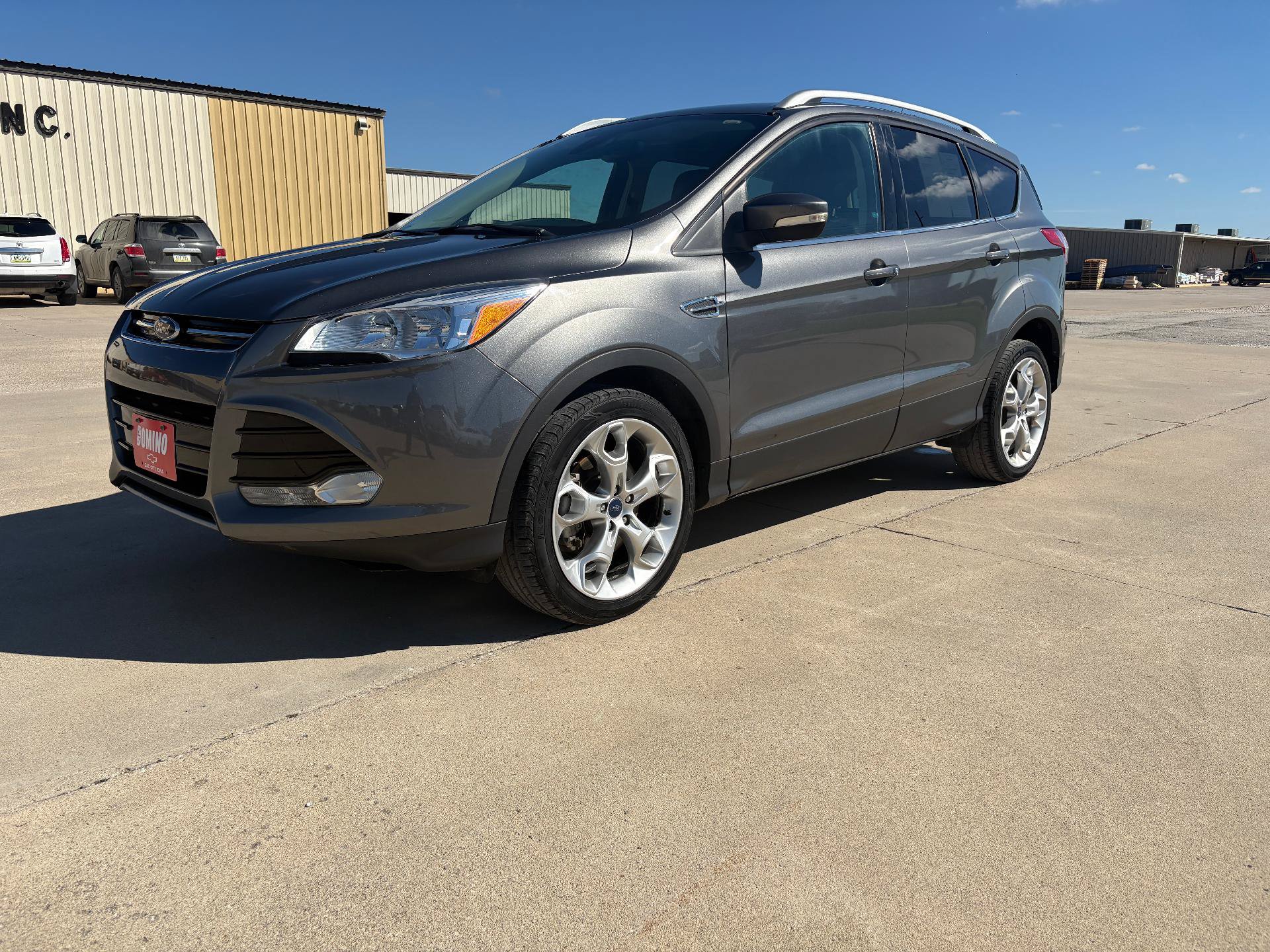 Used 2014 Ford Escape Titanium AWD/4WD image 2
