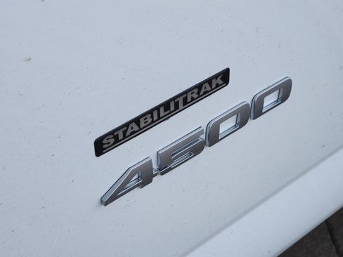 New 2025 Chevrolet Express 4500 w/ Power Convenience Package image 8