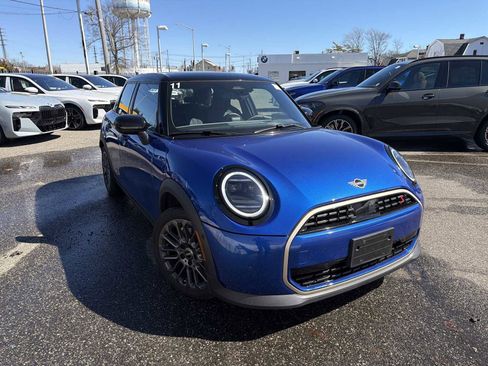 Used 2025 MINI Cooper S image 2