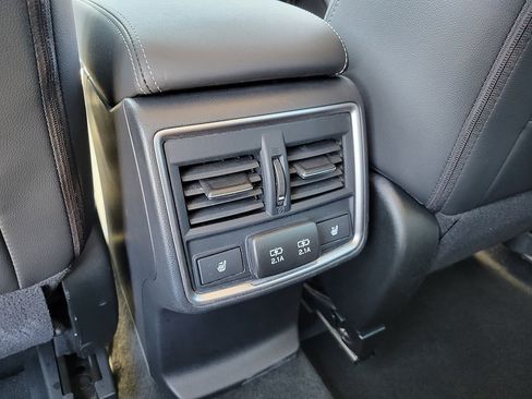 Used 2023 Subaru Forester Touring w/ Popular Package #2 AWD/4WD image 12