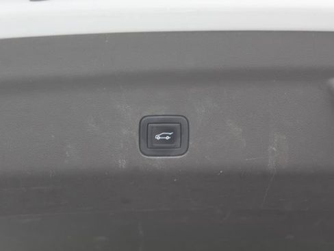 Used 2022 Cadillac Escalade Premium Luxury w/ LPO, Floor Liner Package image 7