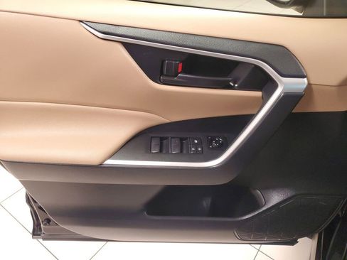 Certified 2023 Toyota RAV4 LE image 17