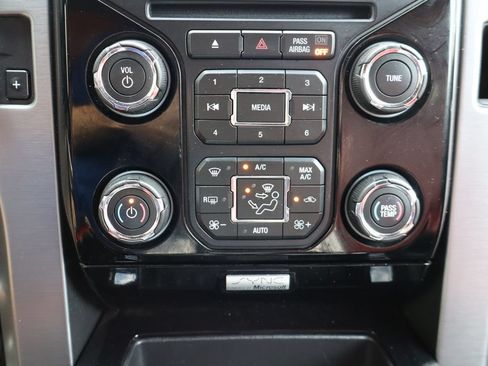 Used 2013 Ford F150 Limited AWD/4WD image 25