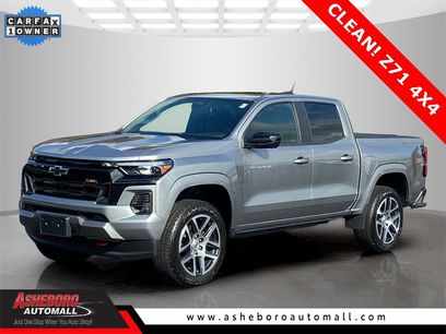 Used 2023 Chevrolet Colorado Z71 w/ Z71 Convenience Package 2
