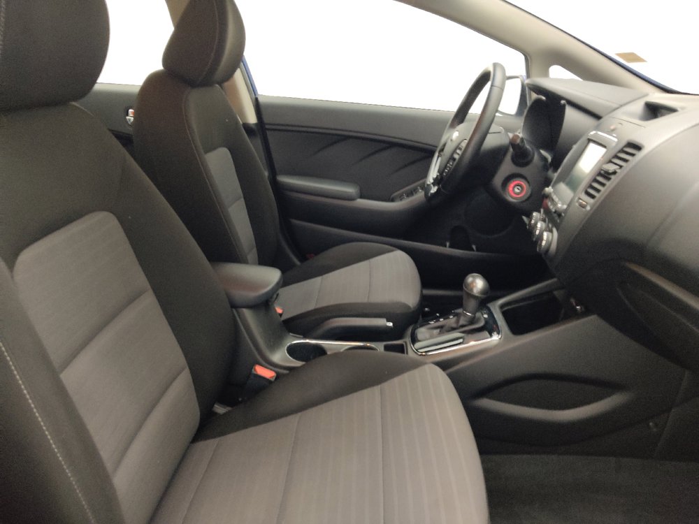 Used 2018 Kia Forte S FWD image 21