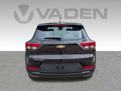 New 2026 Chevrolet TrailBlazer LS FWD image 25