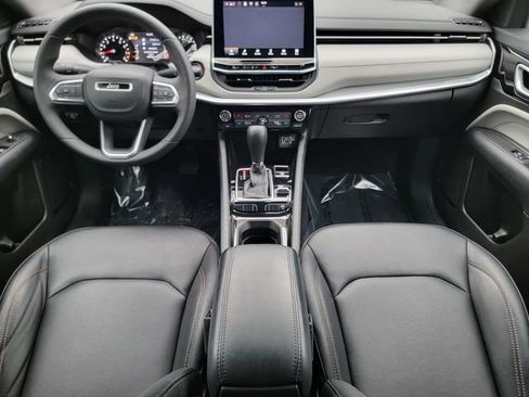 Certified 2024 Jeep Compass Limited image 26