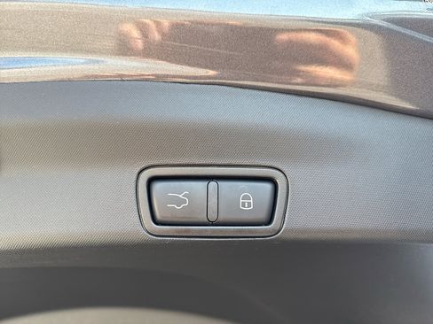 Used 2021 Alfa Romeo Stelvio Ti w/ Nero Edizione image 23