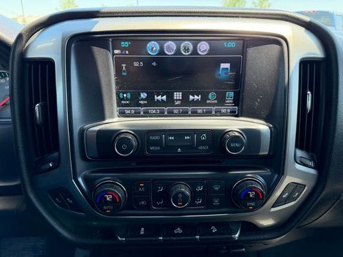 Used 2018 Chevrolet Silverado 1500 LT w/ All Star Edition AWD/4WD image 10