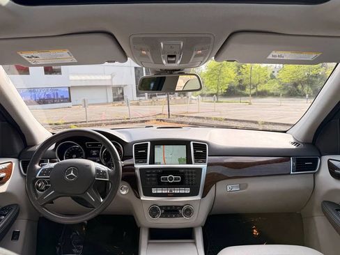 Used 2014 Mercedes-Benz ML 350 4MATIC image 40