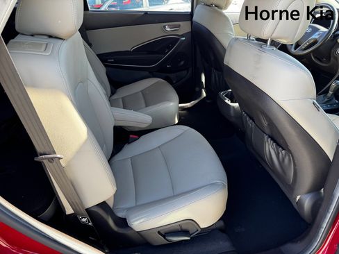 Used 2017 Hyundai Santa Fe Limited image 27