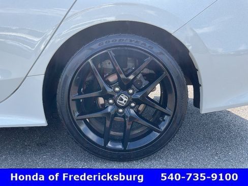 Certified 2024 Honda Civic Sport image 12