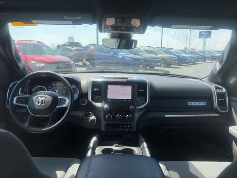 Used 2023 RAM 1500 Big Horn AWD/4WD image 9