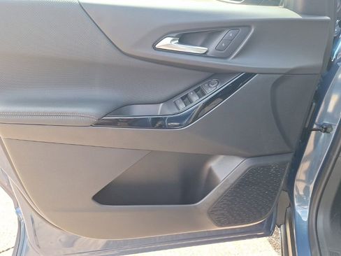 New 2026 Chevrolet Equinox LT image 12