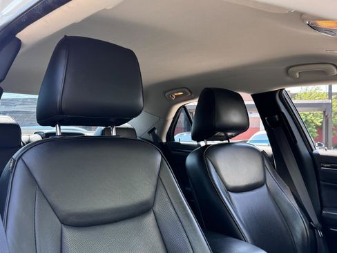 Used 2022 Chrysler 300 Touring L w/ Comfort Group image 26