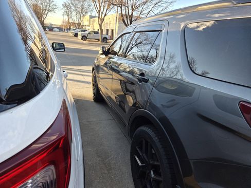 Used 2018 Ford Explorer Sport w/ Equipment Group 401A image 8