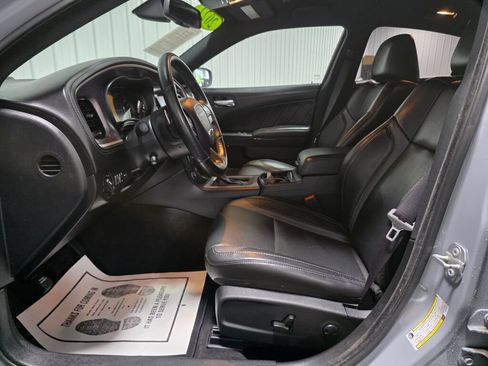 Used 2022 Dodge Charger SXT w/ Plus Group AWD/4WD image 9