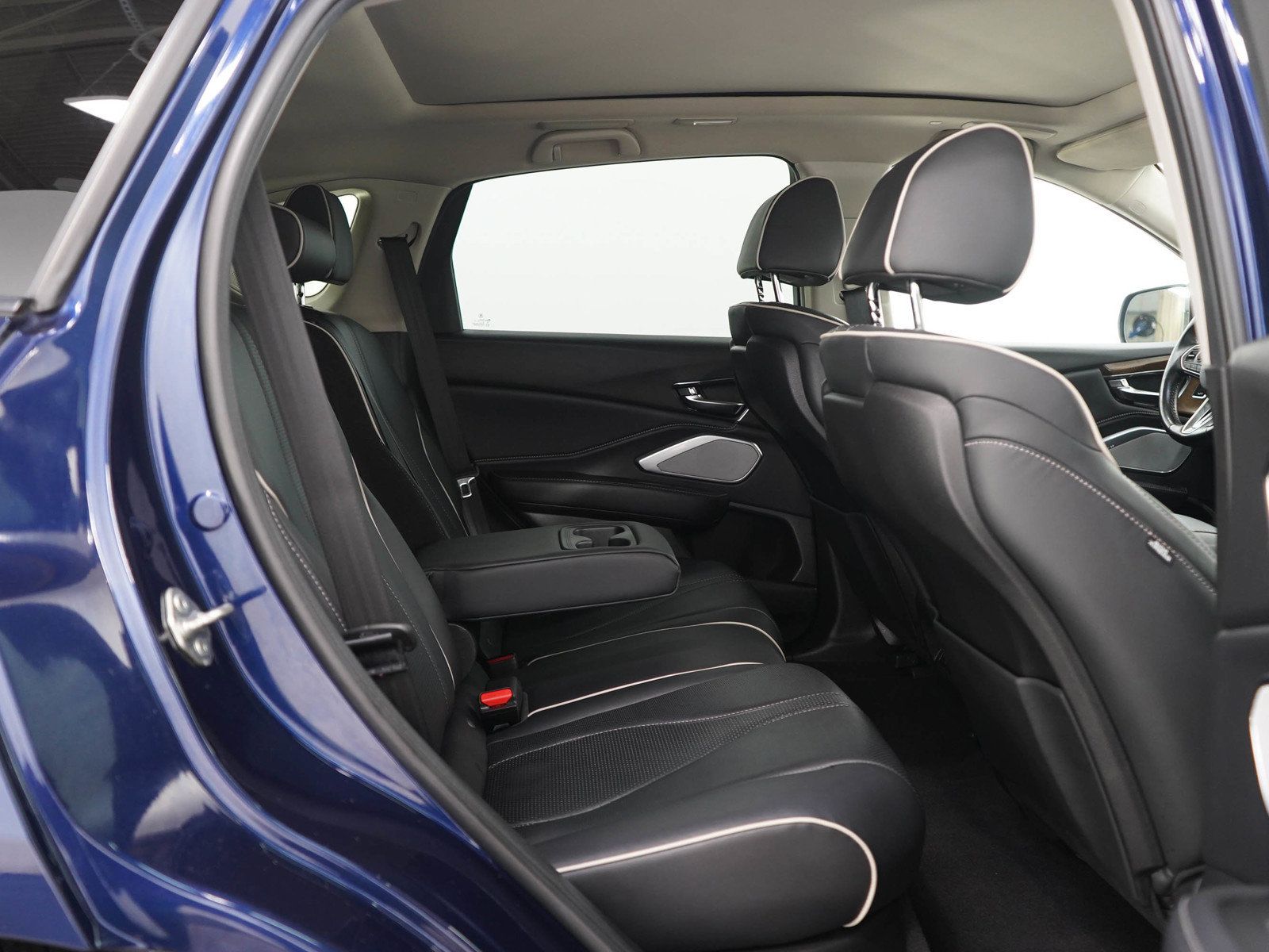 Used 2020 Acura RDX AWD/4WD image 12