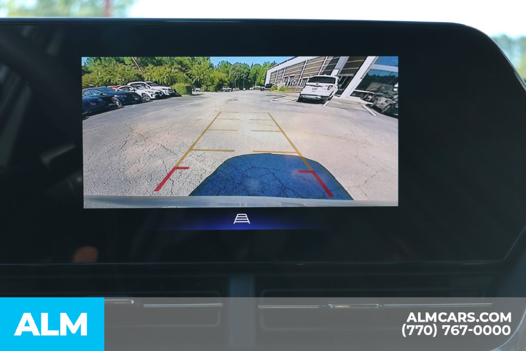 Used 2025 Chevrolet Trax LT FWD image 35