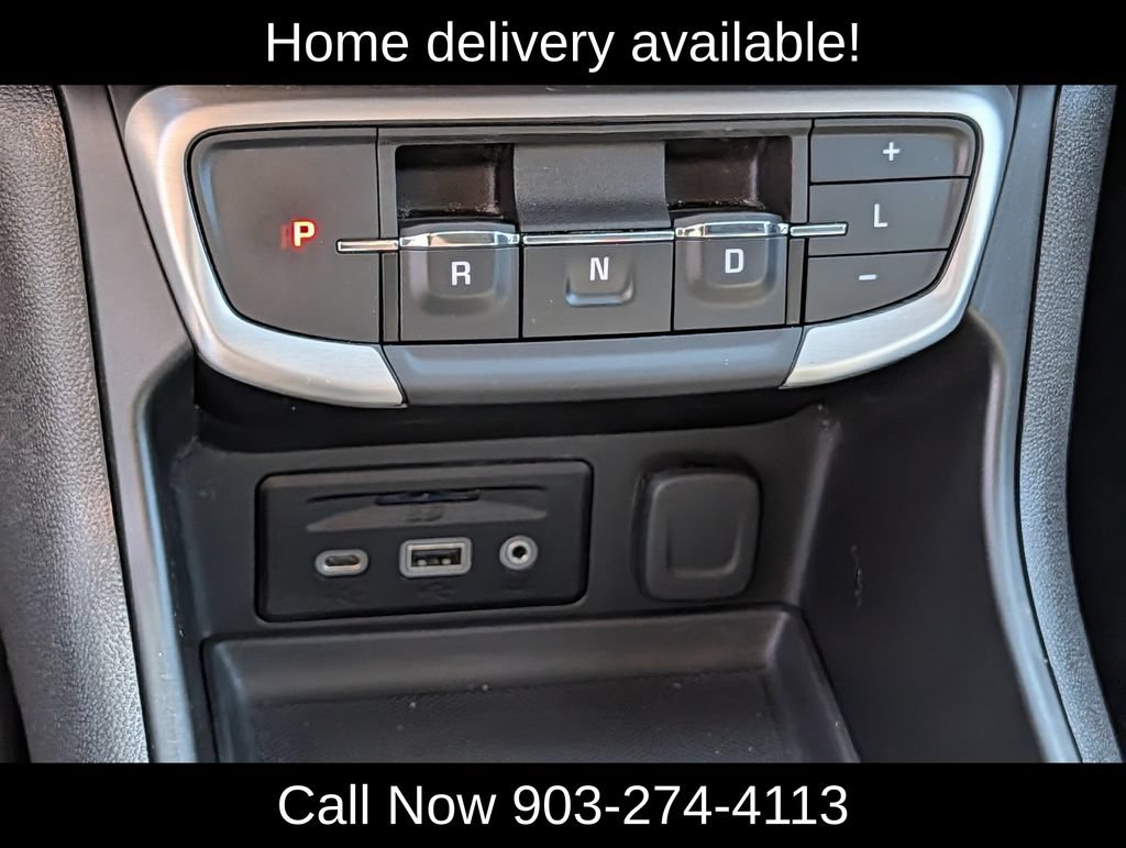 Used 2024 GMC Terrain SLT FWD image 17