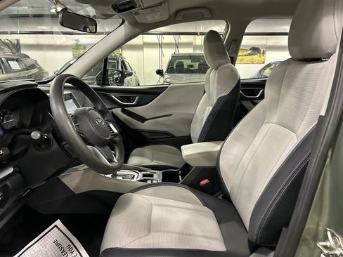 Used 2019 Subaru Forester w/ Alloy Wheel Package AWD/4WD image 10